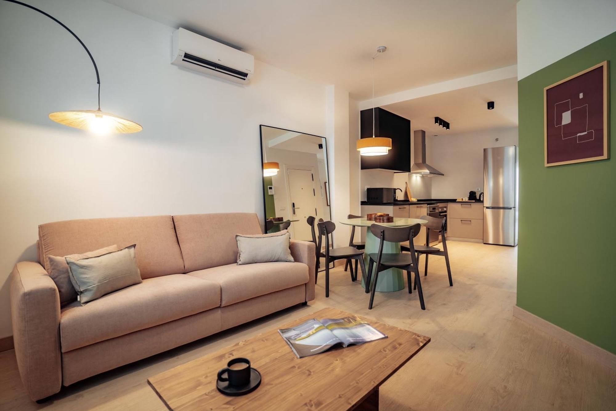 Los Olivos Apartments By Olala Homes Séville Extérieur photo