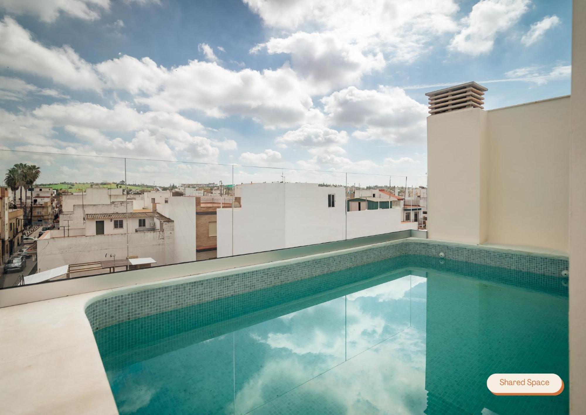 Los Olivos Apartments By Olala Homes Séville Extérieur photo